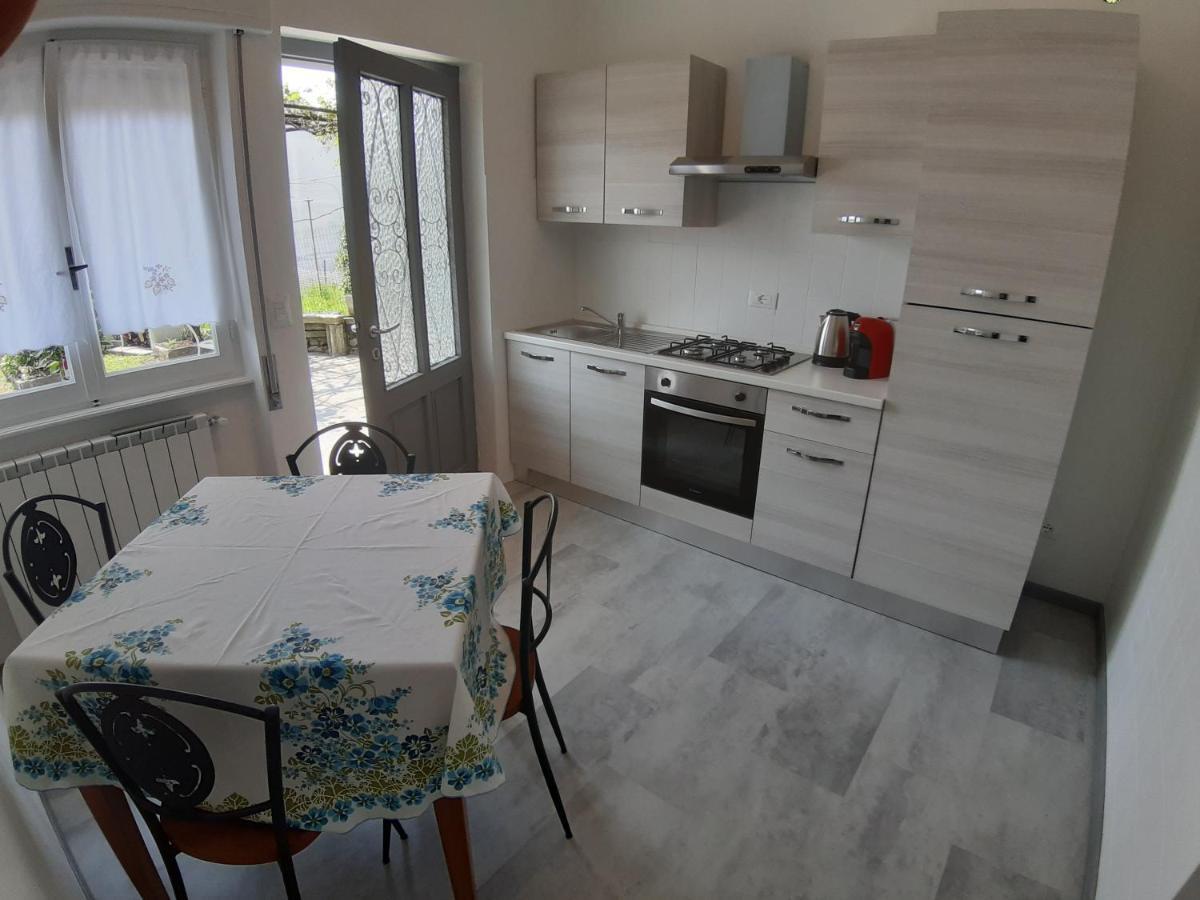 Casa Fontana Rossa Villa Arizzano Екстериор снимка